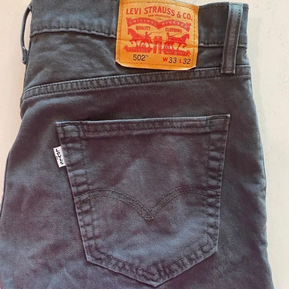 Levi's Classic 502 33x29 Graphite Gray Faded Black Taper Fit White Tab Pants